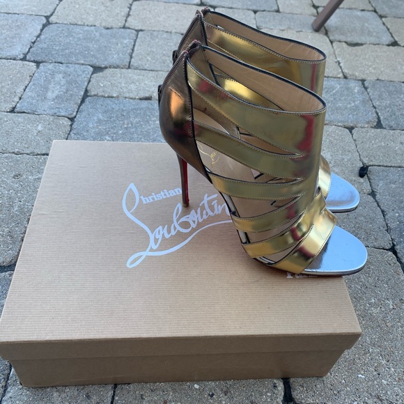 Christian Louboutin sandals - Picture 2 of 7